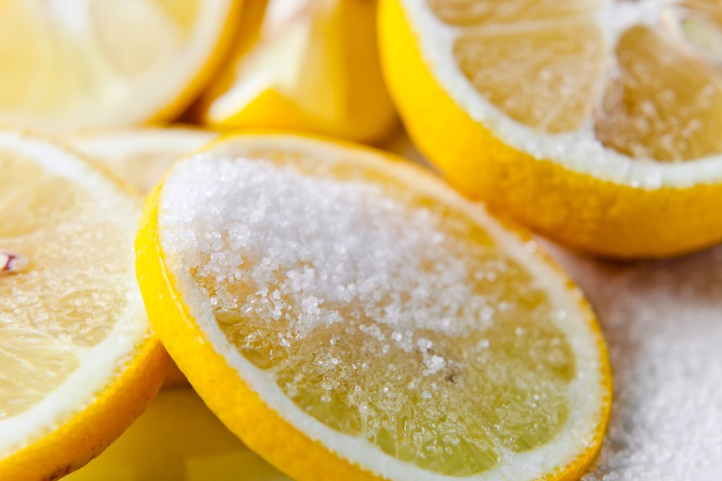 Azúcar y limón - Imagen: iStock