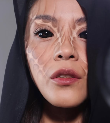 Maquillaje Alien - Imagen: Instagram @toshi.makeup