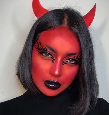 Maquillaje diablo - Imagen: Youtube @MeliGoBlue