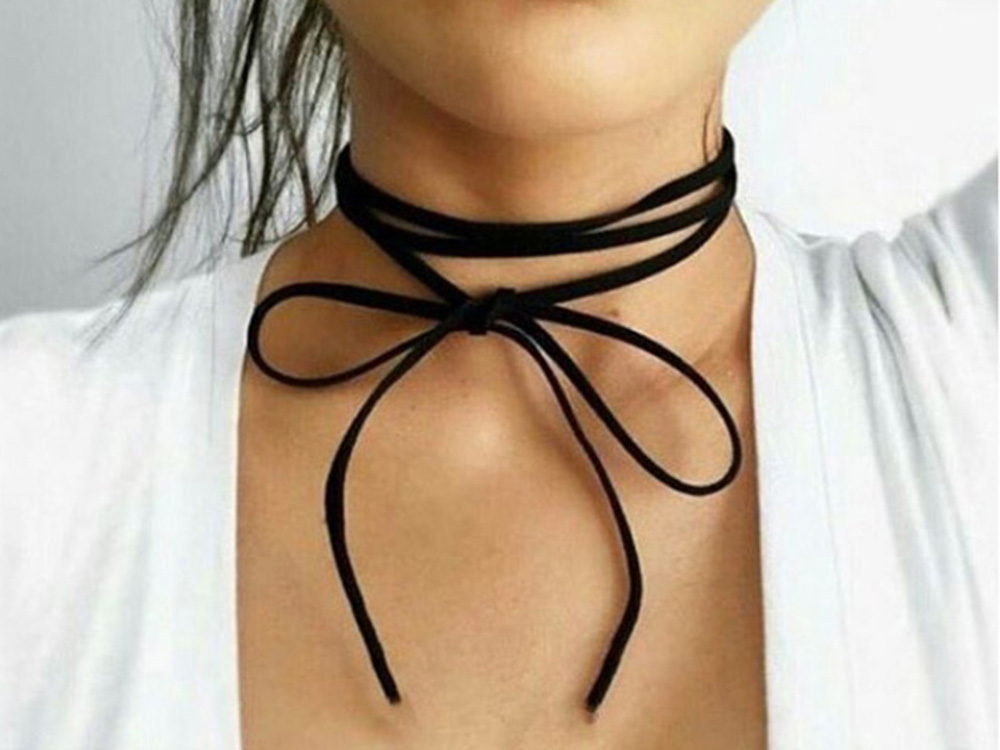 Con el lazo al cuello, la tendencia que revoluciona Instagram