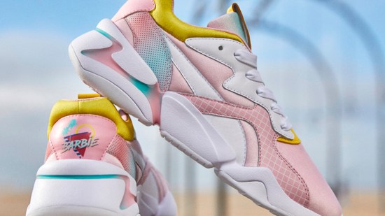 Puma ha sacado unas zapas inspiradas en Barbie