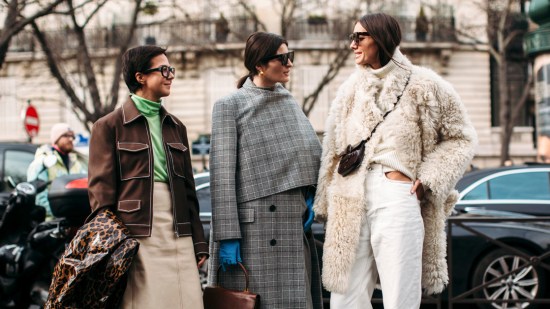 Jeans blancos: la prenda favorita de las influencers
