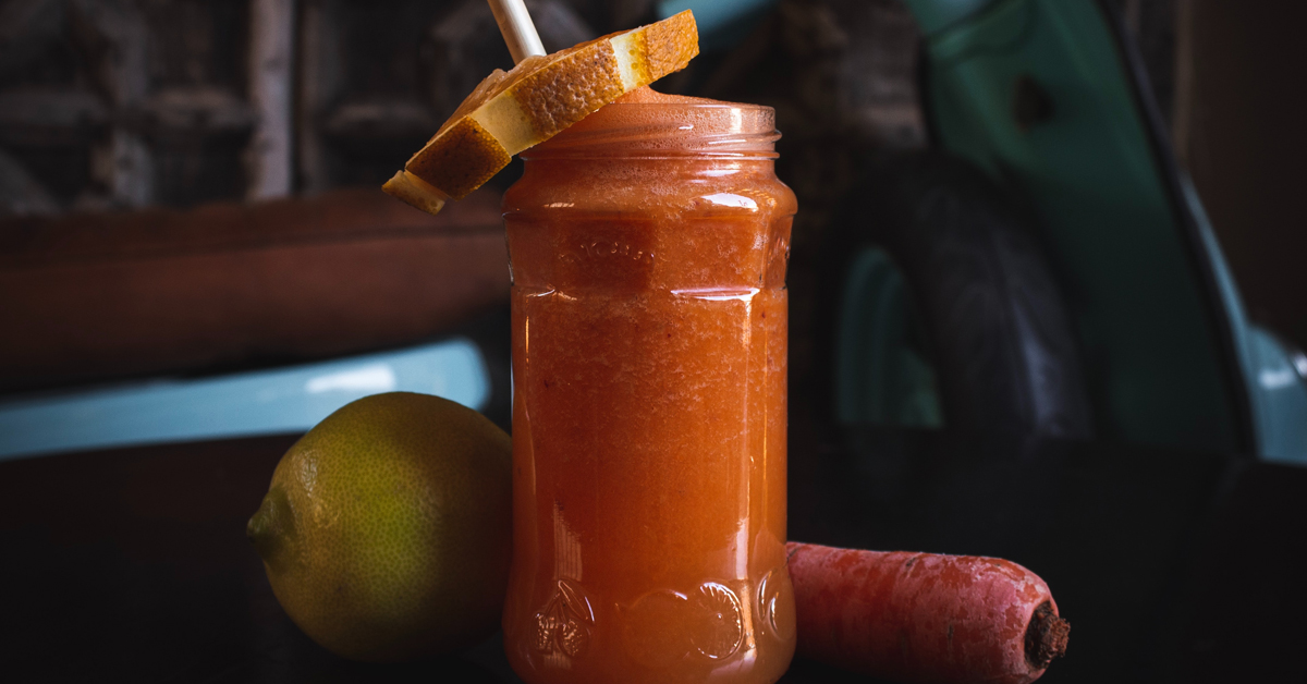 Zumo de tomate y zanahoria: recetas fáciles y rápidas