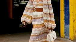 vestido largo tendencia street style
