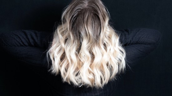 Estos son los colores de pelo que imitan a las canas