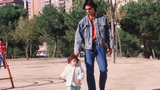 Antonio Flores, Alba