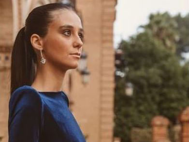 look victoria federica