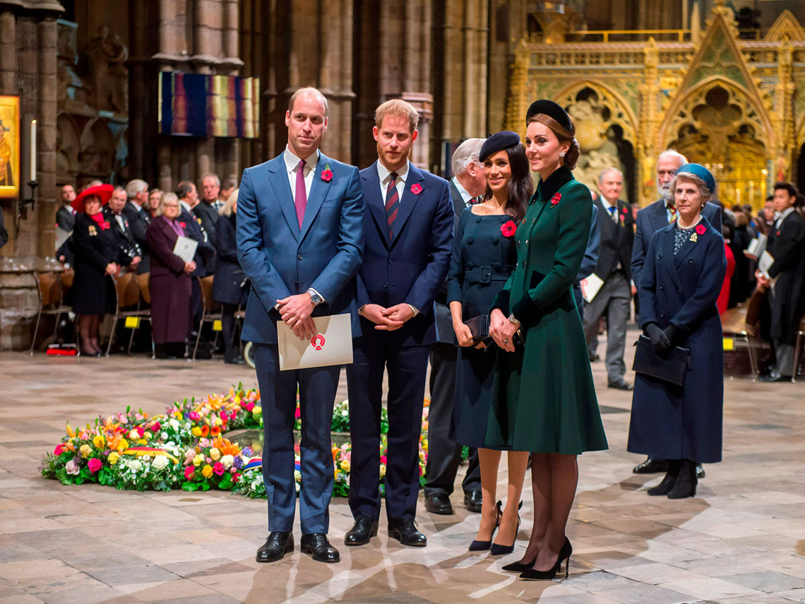 Principes Harry y Willimas, esposas