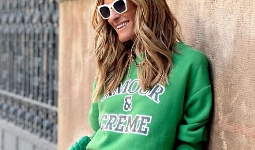 Portada cuadrada sudadera verde