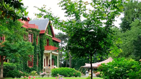 Recorremos Arbaizenea, el palacio de la duquesa de Alba que ha enamorado a Woody Allen