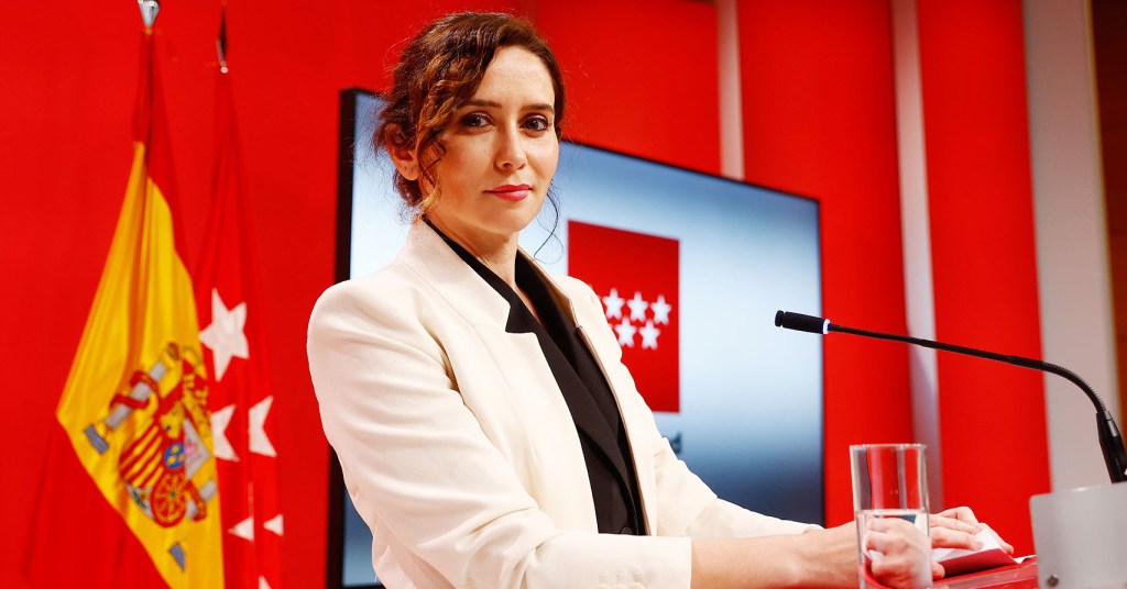 El estilo renovado de Isabel Díaz Ayuso, la mujer del momento