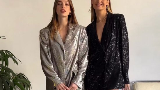 Instagram de Laura Brunet (@laurabrunet) y Sara Domenech (@saraemdi).