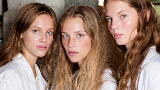 6 cosas que las mujeres con un pelo perfecto hacen cada día