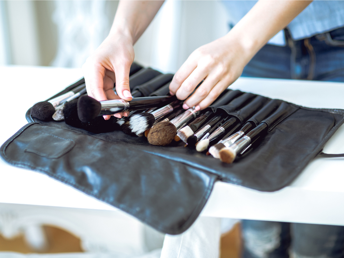 Cómo cuidar tus brochas de maquillaje
