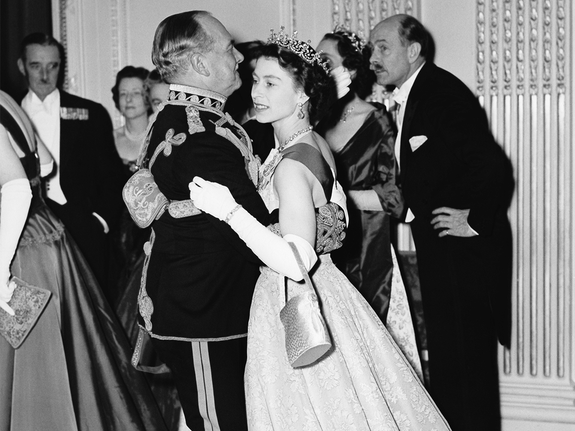 Reina Isabel II