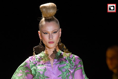 Top knot, el peinado del verano