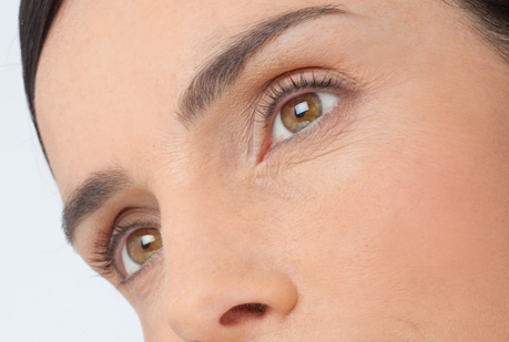 La confianza y el color de los ojos, ¿relacionados?