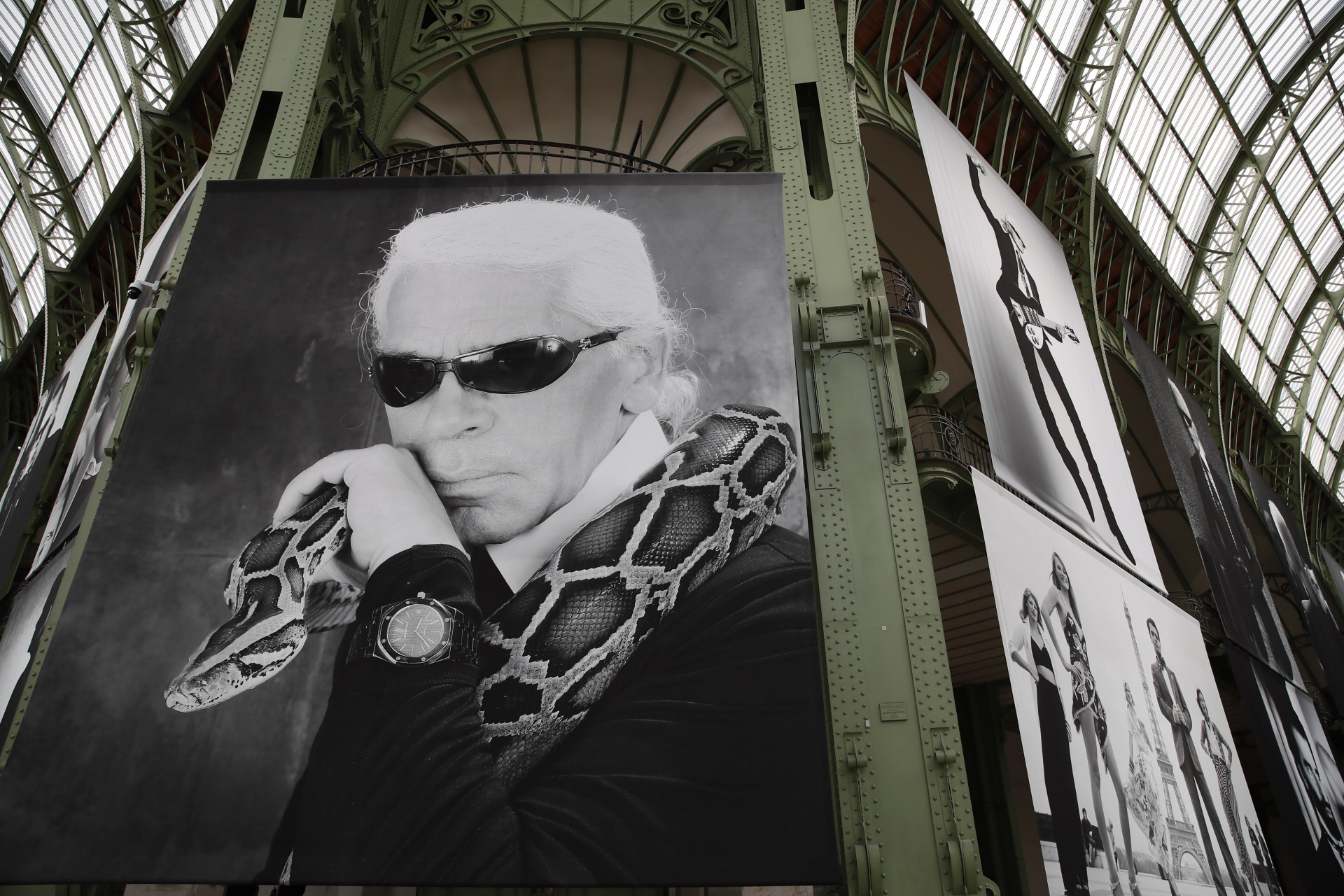 10 looks inolvidables diseñados por Karl Lagerfeld