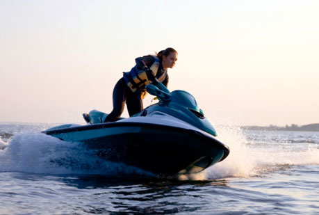 Deportes en el agua: motos acuáticas