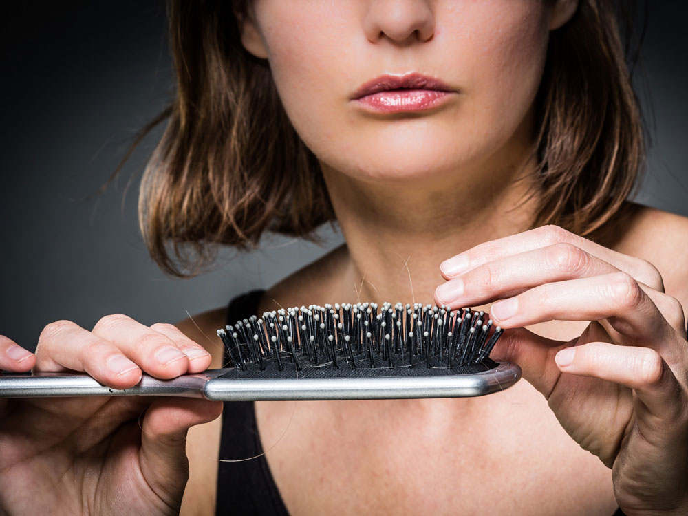 Tema tabú: la perdida de pelo en las mujeres… ¿por qué no un trasplante?
