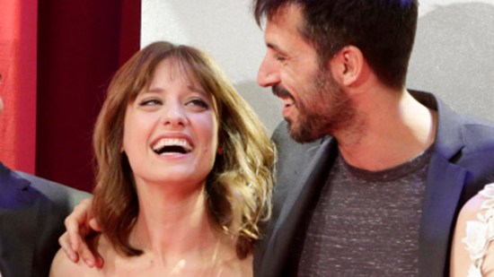 Hugo Silva y Michelle Jenner