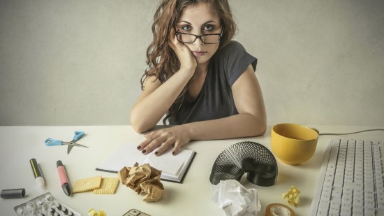 Cómo lidiar con los celos de los compañeros tras un ascenso laboral