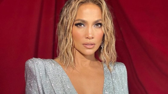 Portada cuadrada Jennifer Lopez