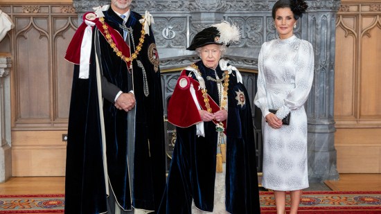 Felipe VI, Isabel II y Letizia Ortiz