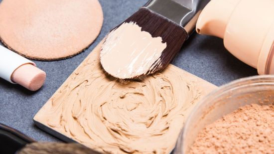 Aplicar tu base de maquillaje