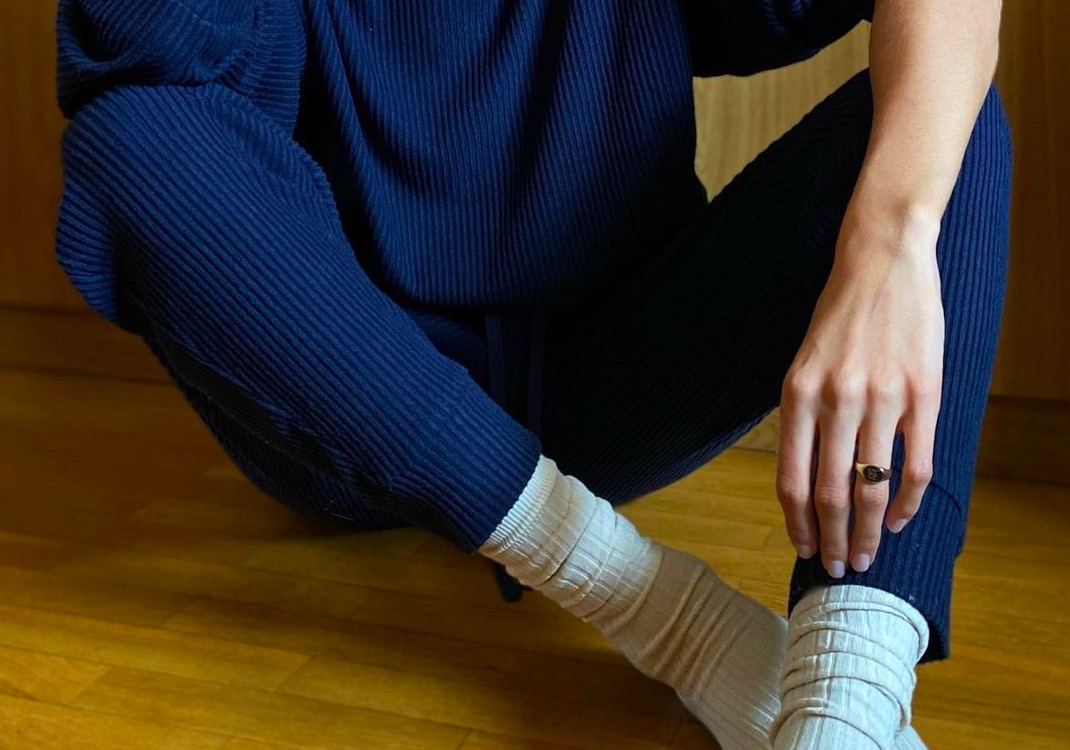 Calcetines + leggings: así se luce la inesperada tendencia de la temporada
