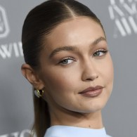 Portada cuadrada Gigi Hadid