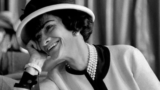 15 frases de Coco Chanel que son pura inspiración