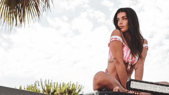 Bikinis y pareos