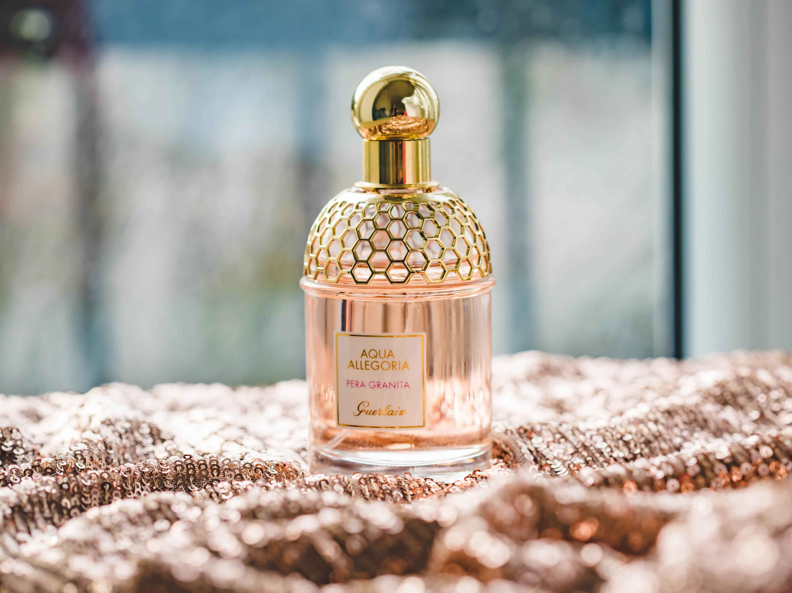 El perfume Eau de Cologne Impériale de Guerlain: una fragancia floral en un frasco de diseño que enamoró a la emperatriz Eugenia de Montijo
