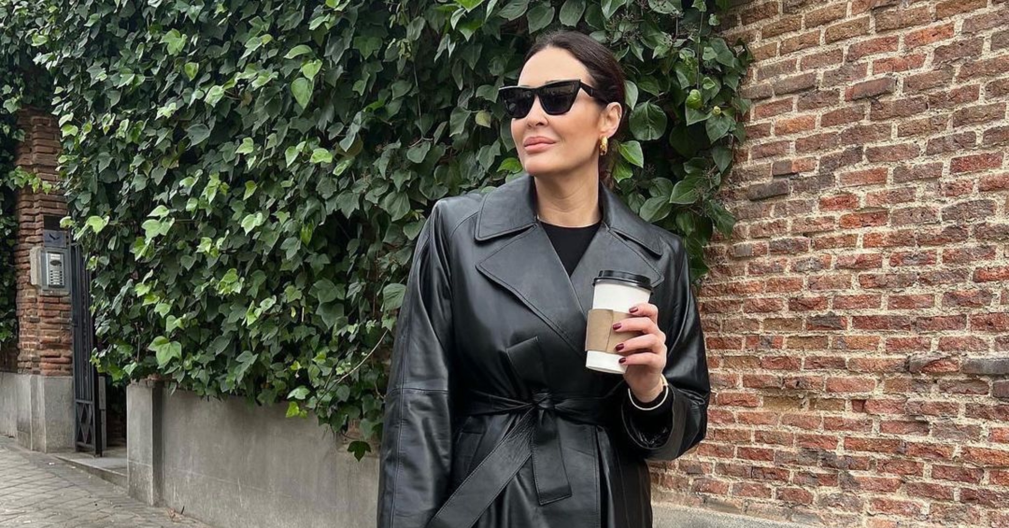 vicky martin berrocal gabardina cuero matrix