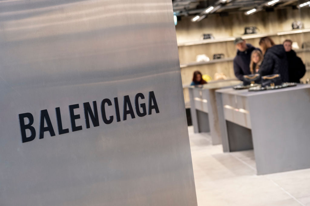 balenciaga polemica