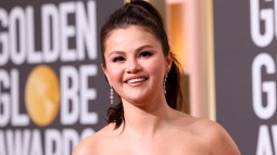 Selena Gomez en los Globos de Oro