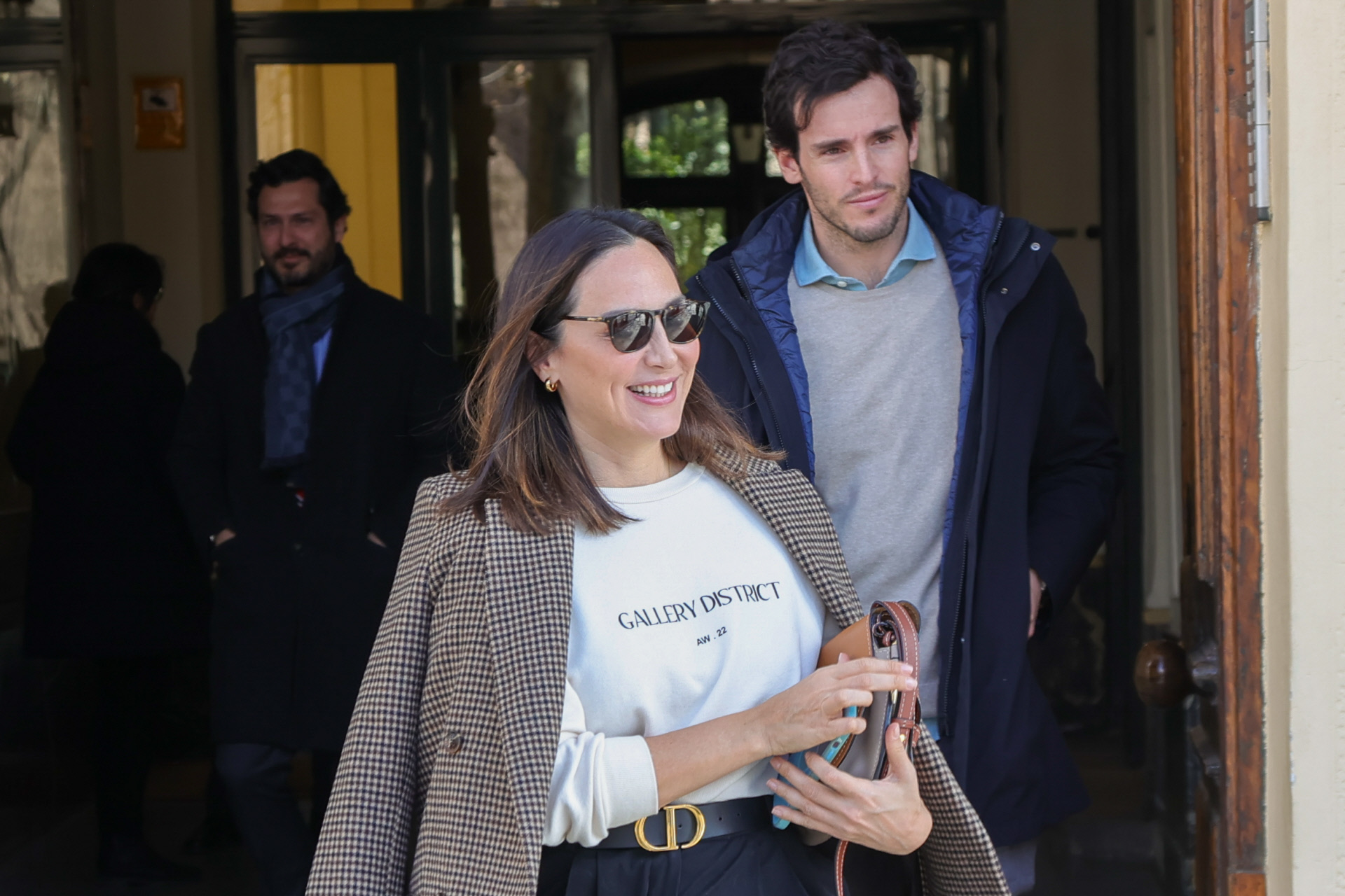 tamara falcó look oficina