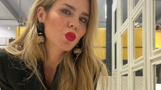 portada amelia bono pintalabios zara rejuvenece