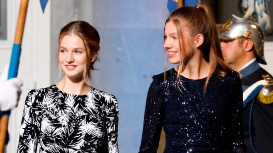 La princesa Leonor junto a la infanta Sofía