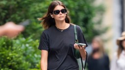 walk the dog tendencia estetica comoda kaia gerber