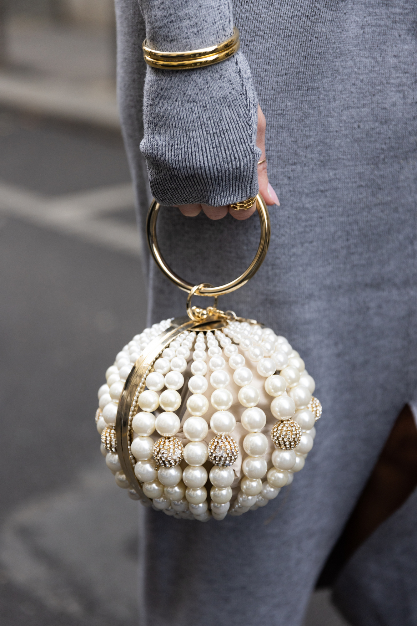 bolsos perlas street style