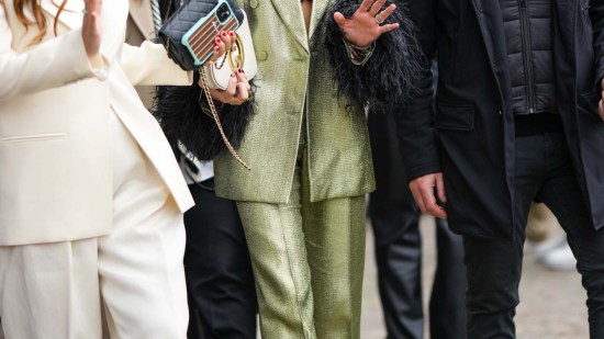 traje street style