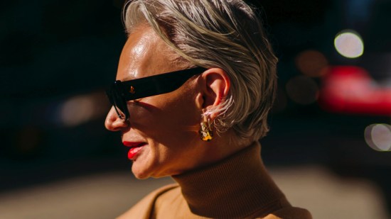cortes de pelo antiedad mujeres con canas