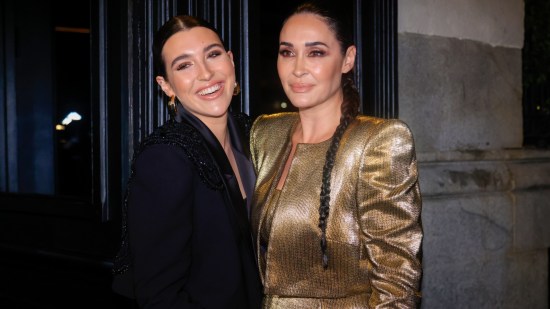 Vicky Martín Berrocal y Alba Díaz