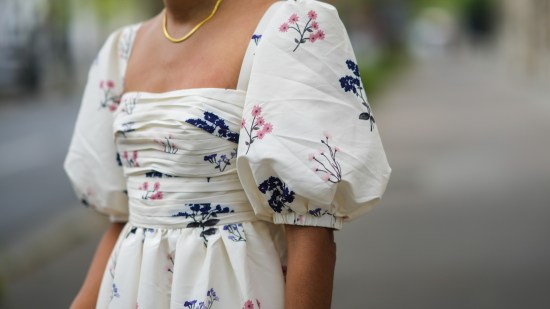 vestido flores invitada