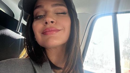 laura escanes