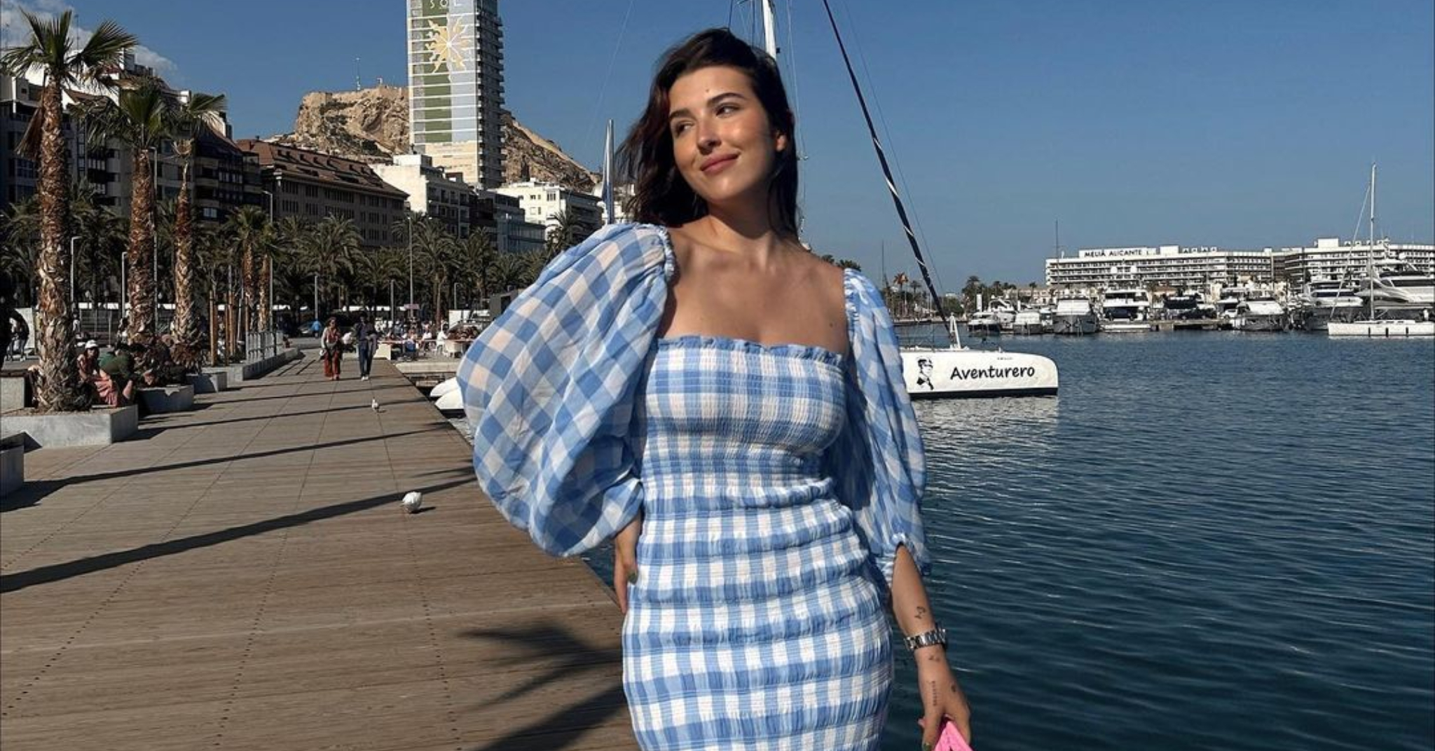 Alba Diaz vestido cuadros vichy veraniego