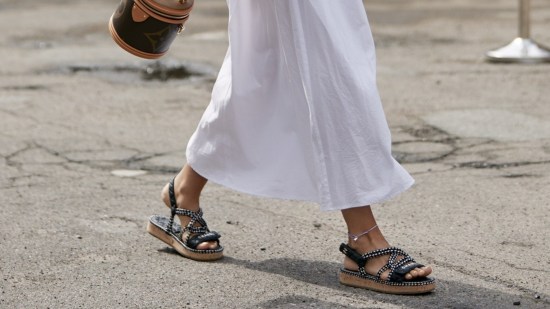 cuñas de esparto lefties combinar vestidos camiseros