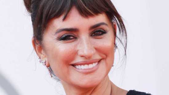 flequillo baby bang corto antiedad rejuvenece